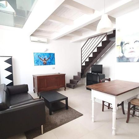 Urban Cottage - Casa Vacanze Bari Exterior foto